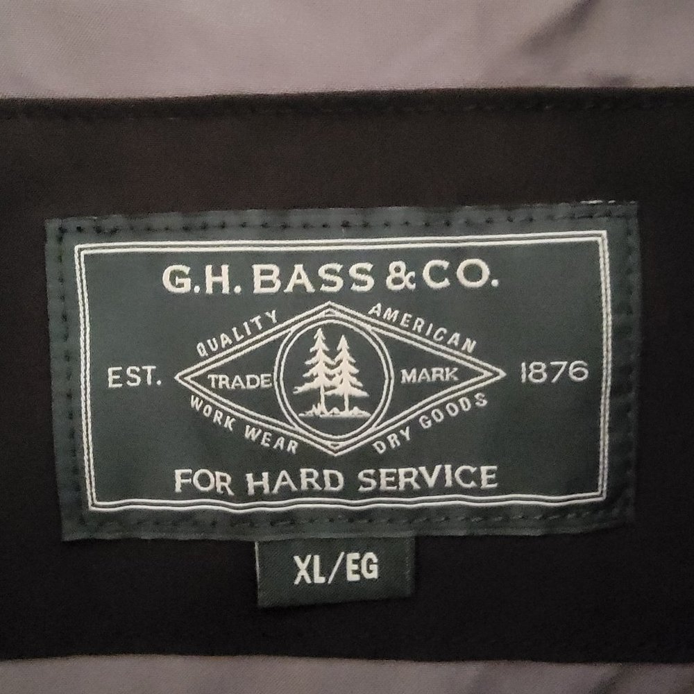 GH. Bass And Co. Men's Puffer Jacket Hooded NWT - Picture 6 of 9